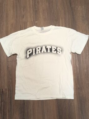 Pittsburgh Pirates White Graphic Tee With Black Spray Paint Lettering
